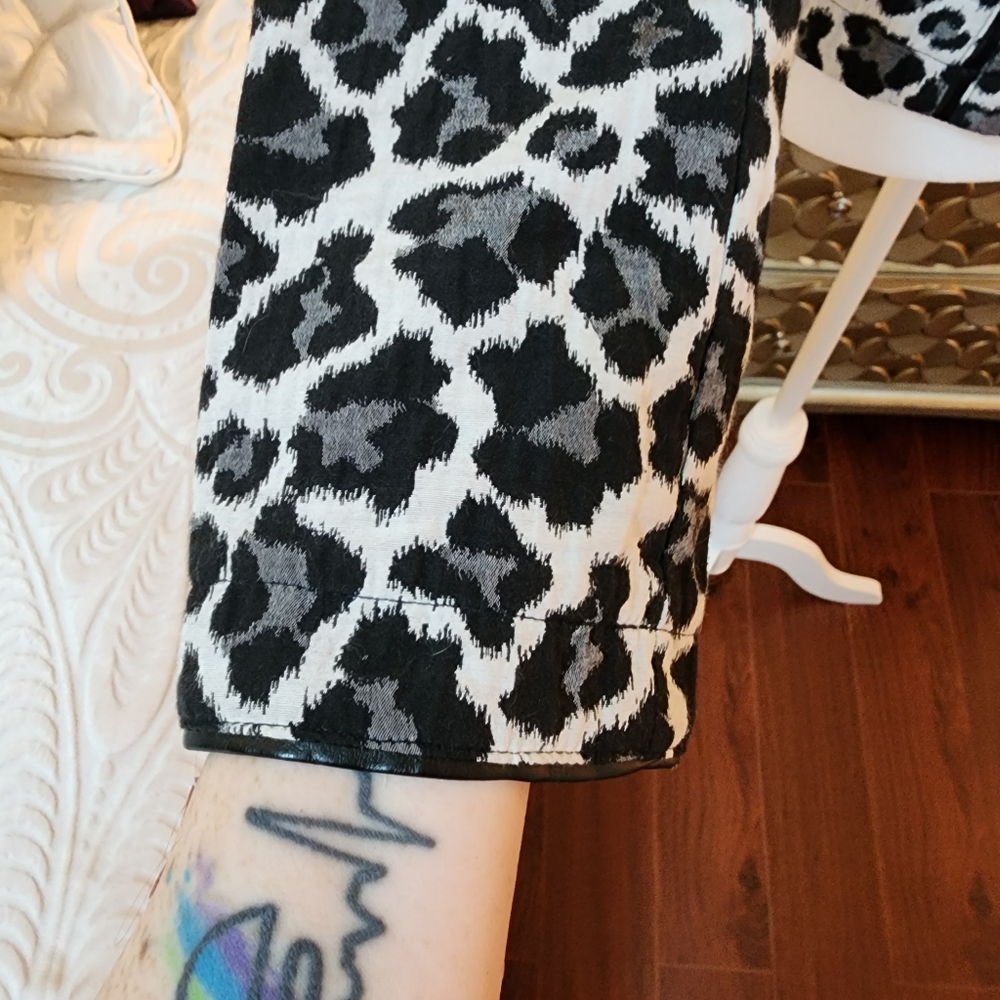 Charter Club Leopard Print Tapered Jacket - Picture 5 of 9